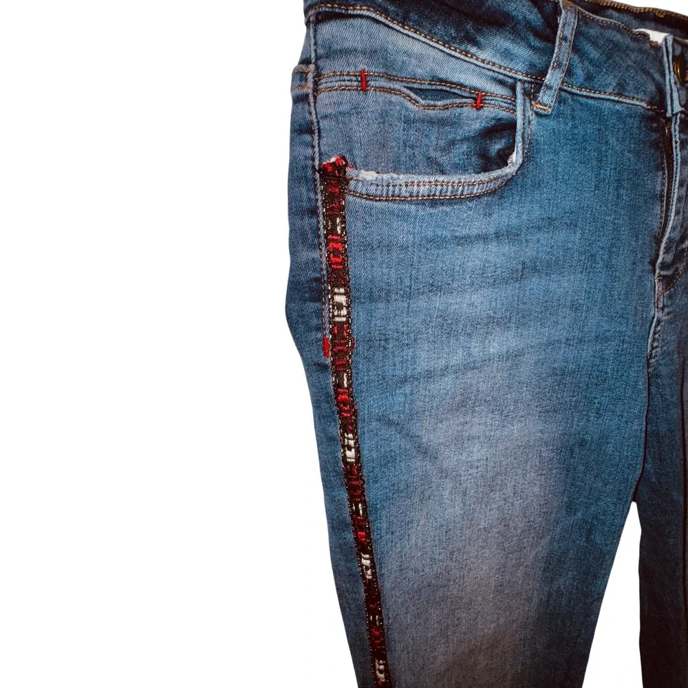 Zara Denim Wear Skinny Jeans Medium Wash Embroidered Side Stripe Red Blue Size 8